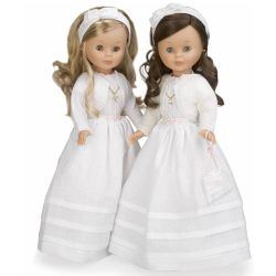 Nancy-Comunión-rubia